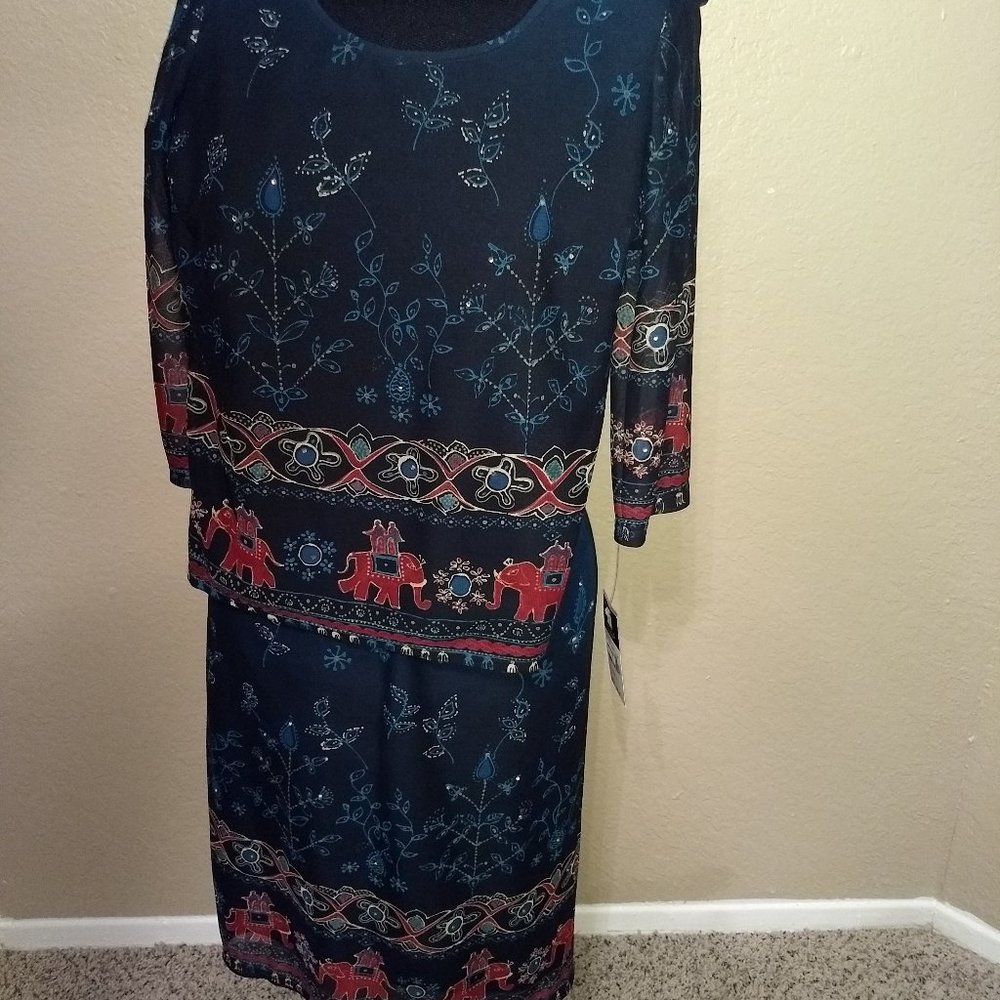 Carole Little 2-piece top/skirt outfit in Gypsy Nomad pattern size S